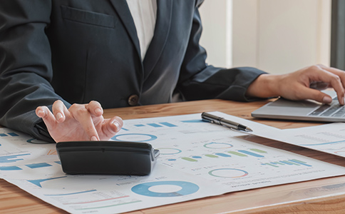 選擇記賬代理公司時(shí)需要注意什么？