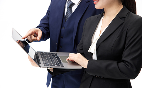 如何辦理公司變更法人的流程？