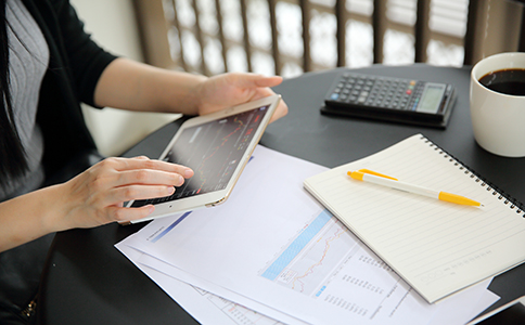 個(gè)體戶營(yíng)業(yè)執(zhí)照怎么申請(qǐng)，線上線下辦理...