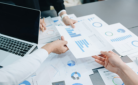 代理記賬一年多少錢？附詳細費用解析與...