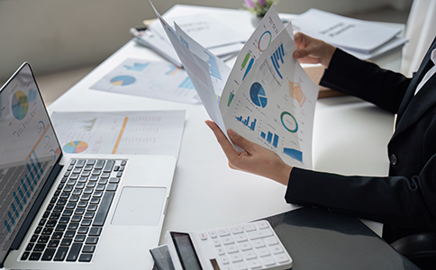 2025境外旅游經(jīng)營(yíng)許可證怎么辦理？