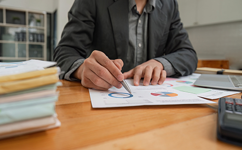 公司注冊代辦一般多少錢？一對一報(bào)價(jià)更...