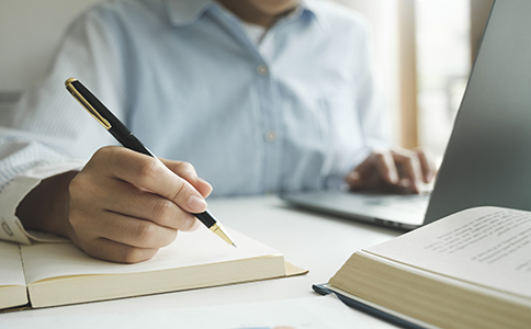 財(cái)務(wù)公司收費(fèi)標(biāo)準(zhǔn)是多少？