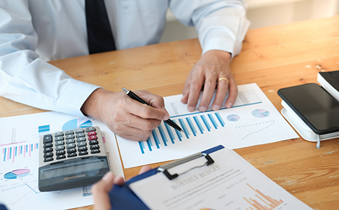 公司注冊法人需要什么條件？